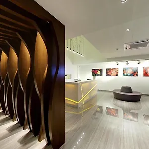 Hotel Flora By Crossroads, Kuala Lumpur
